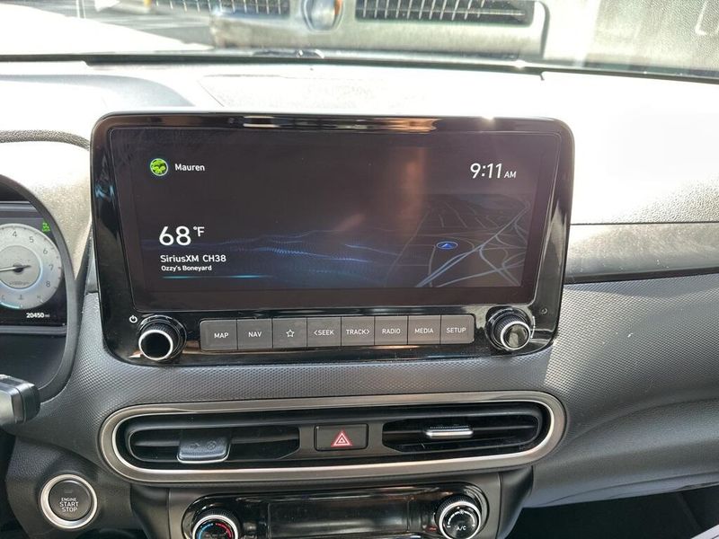2022 Hyundai Kona LimitedImage 24