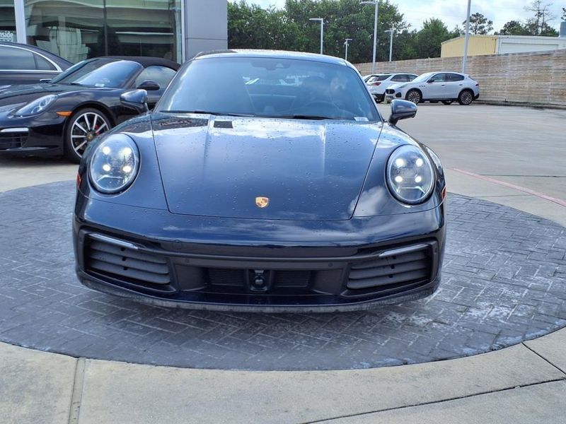 2022 Porsche 911 CarreraImage 9