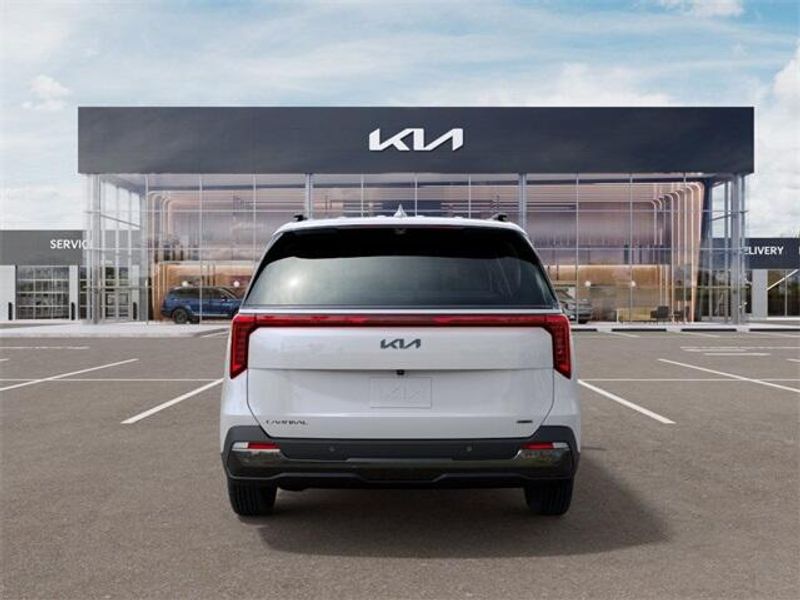 2025 Kia Carnival Hybrid SX PrestigeImage 5