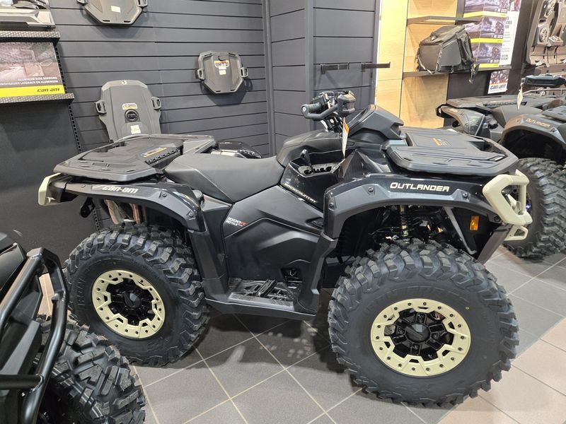 NEW 2026 CAN-AM OUTLANDER BACKCOUNTRY 1000R Image 2