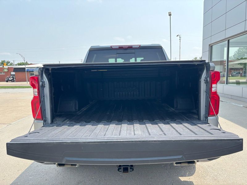 Used 2023 Chevrolet Silverado 1500 High CountryImage 8