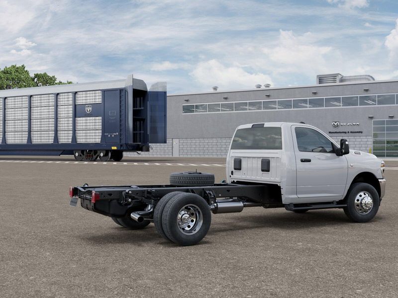 New 2025 RAM 3500 Tradesman Chassis Regular Cab 4x2 84' Ca