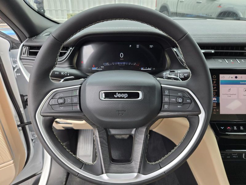 New 2026 Jeep Grand Cherokee L Limited 4x2