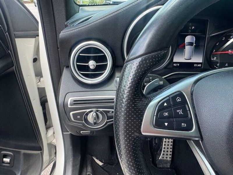 Used 2019 Mercedes-Benz GLC 300