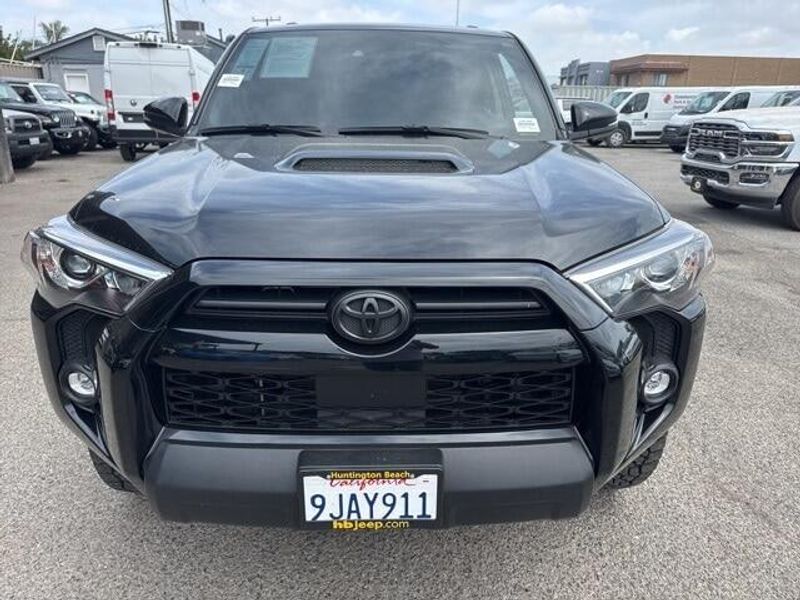 2023 Toyota 4Runner TRD Off-Road PremiumImage 2