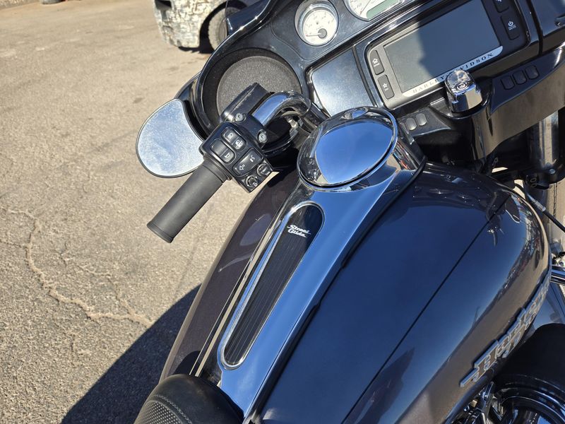 USED 2014 HARLEY STREET GLIDE SPECIAL Image 10