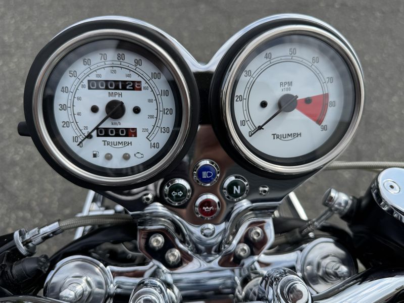 Used 2010 Triumph Thruxton EFI 900 