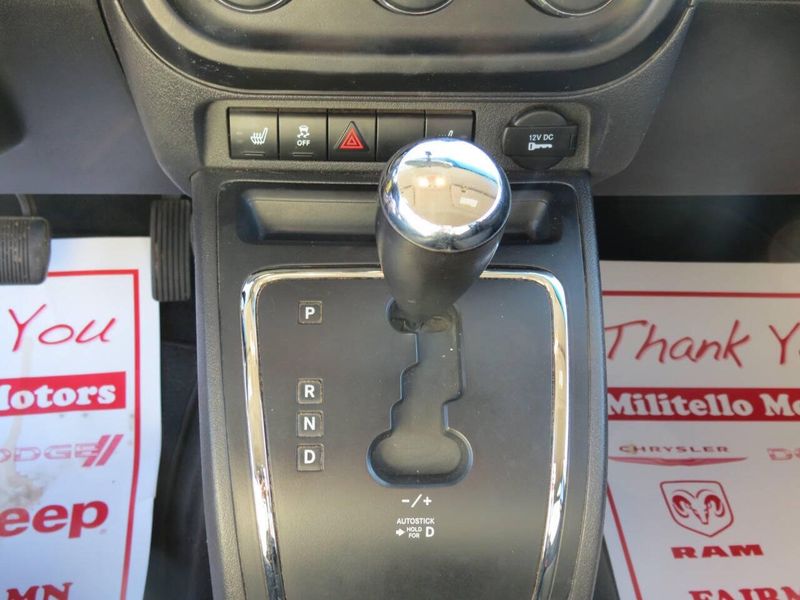 Used 2011 Jeep Compass Latitude 4x4 4dr SUVImage 13