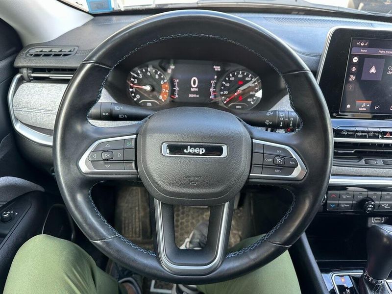 2022 Jeep Compass LatitudeImage 2