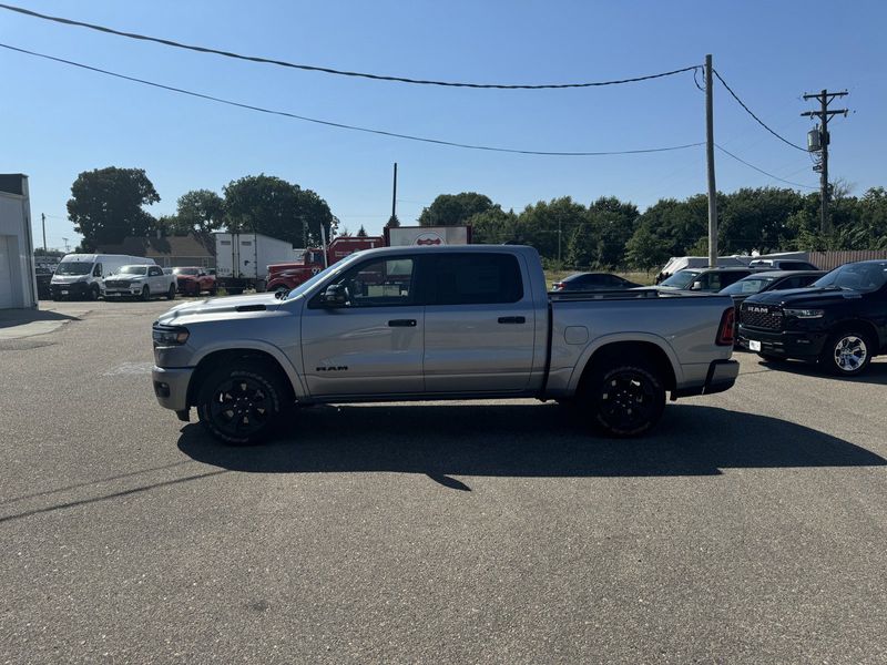 2025 RAM 1500 Big Horn Crew Cab 4x4 5