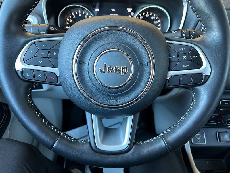 2019 Jeep Compass LatitudeImage 3