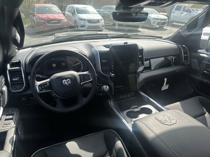 Used 2025 RAM 1500 LaramieImage 17