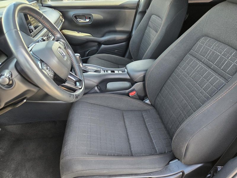 Used 2024 Honda HR-V Sport 2WD CVT