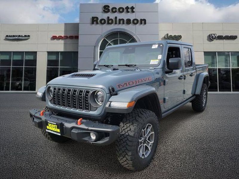 New 2026 Jeep Gladiator Mojave 4x4