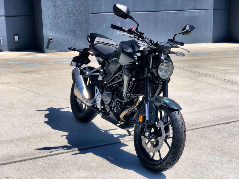 New 2026 Honda CB300R ABS Image 11