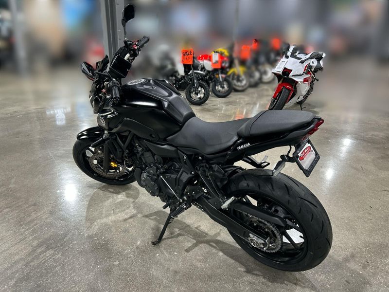 Used 2024 Yamaha MT 07 Image 17