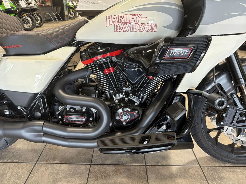 Used 2024 Harley-Davidson ROAD GLIDE CVO ST Image 20