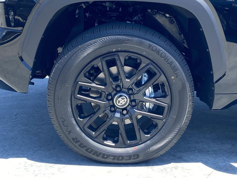 New 2025 Toyota Tundra Image 8