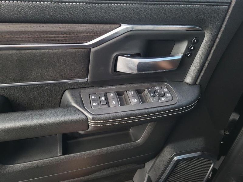 2025 RAM 2500 Laramie Crew Cab 4x4 6
