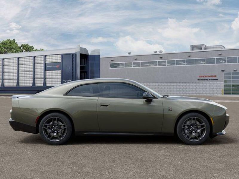 New 2026 Dodge Charger Scat Pack 2-door AwdImage 21