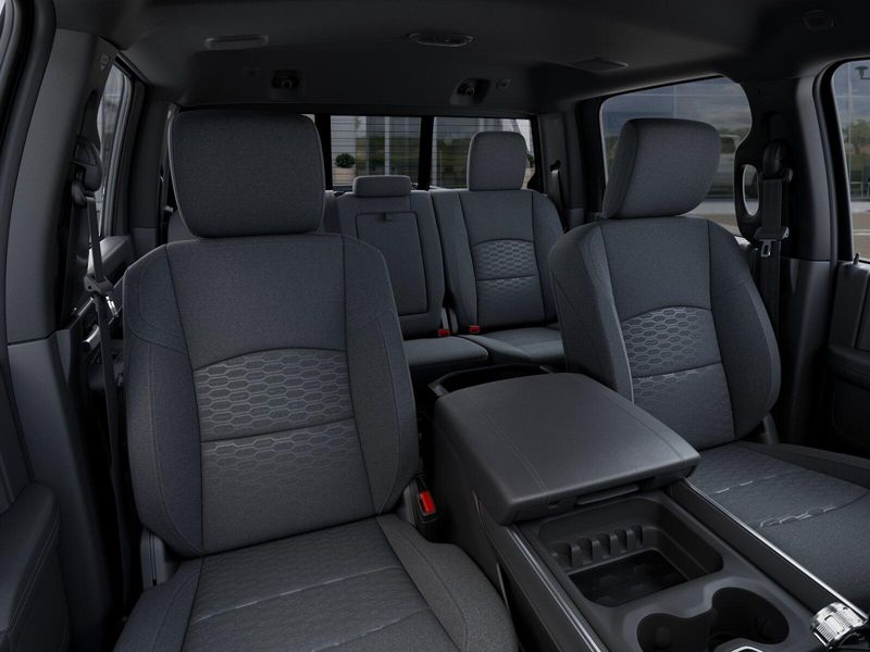 New 2025 RAM 2500 Big Horn Crew Cab 4x4 6