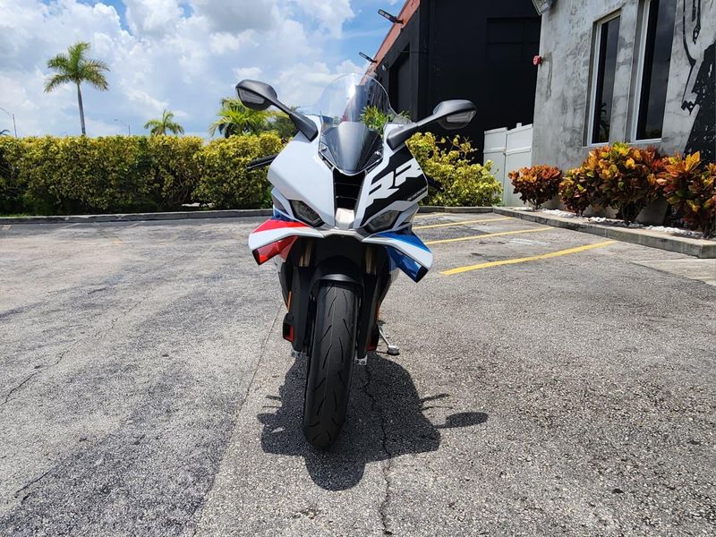 2026 BMW S 1000 RRImage 2