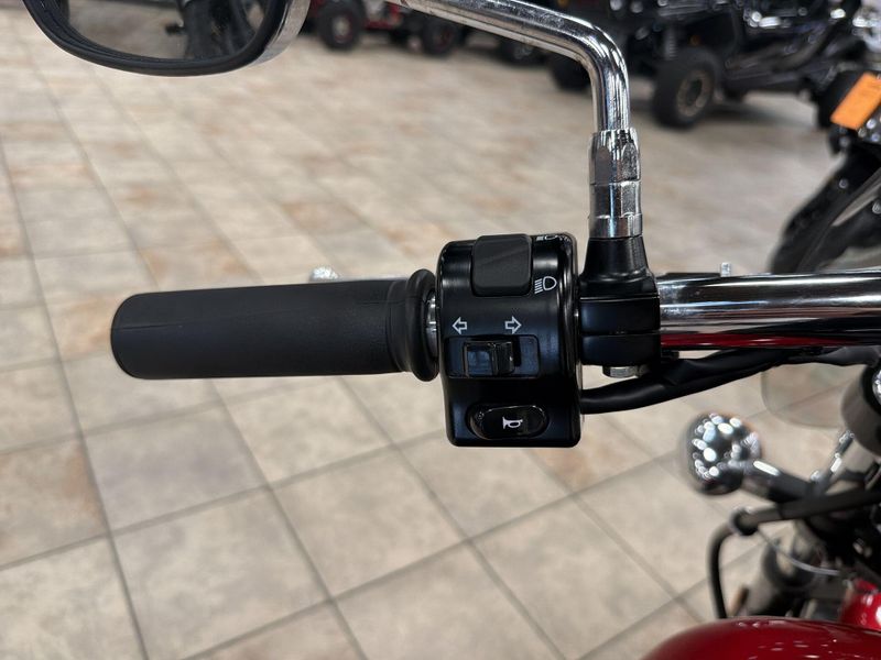 Used 2025 Kawasaki VULCAN 900 CUSTOM Image 22