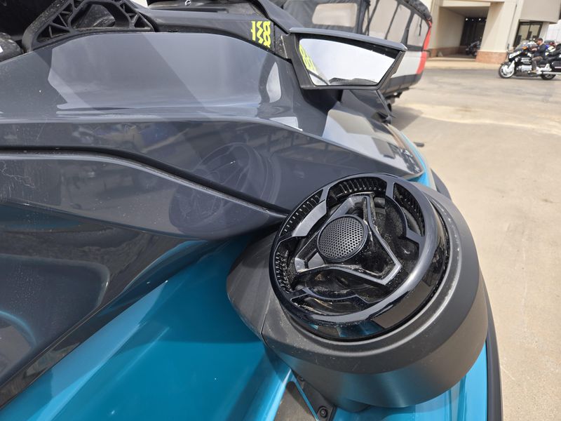 NEW 2026 SEADOO WAKE 170 WITH SOUND SYSTEM Image 5