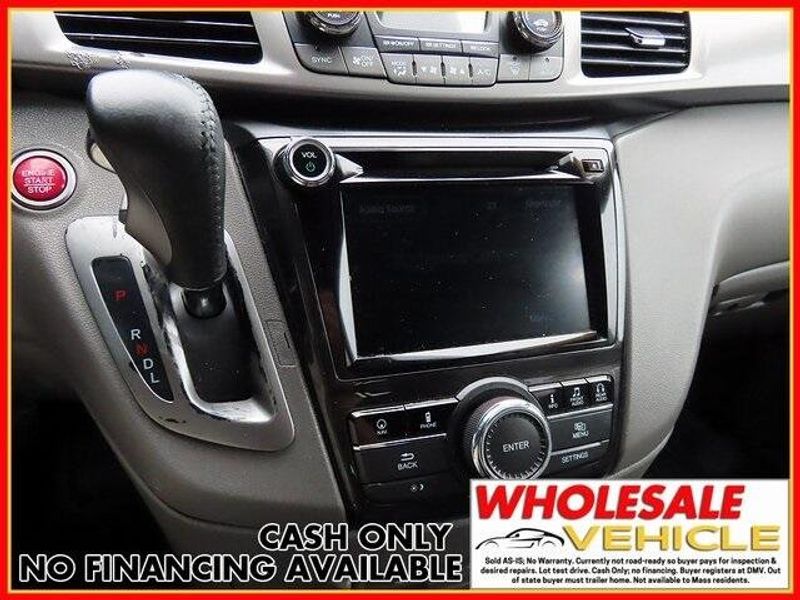 2016 Honda Odyssey Touring EliteImage 19