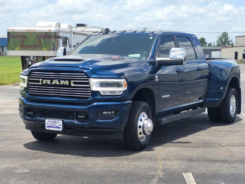 2023 RAM 3500 LaramieImage 3