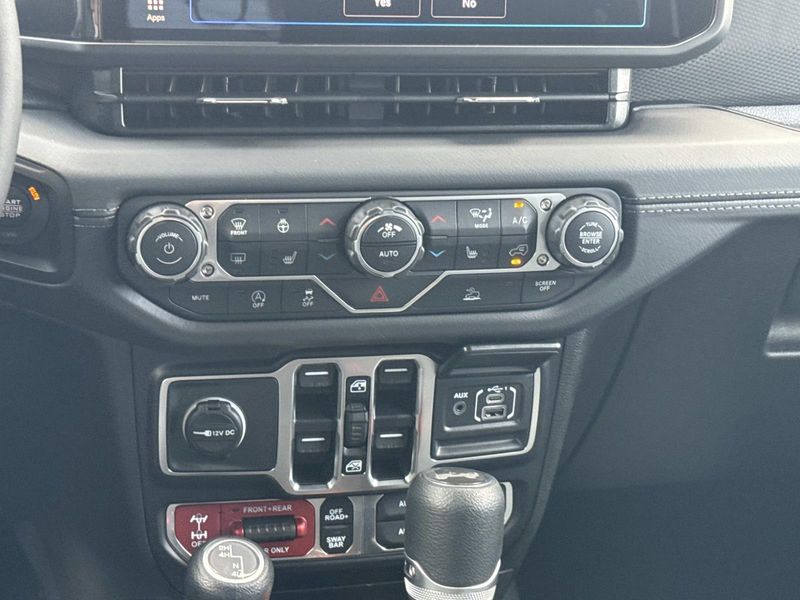 New 2026 Jeep Wrangler 4-door Rubicon