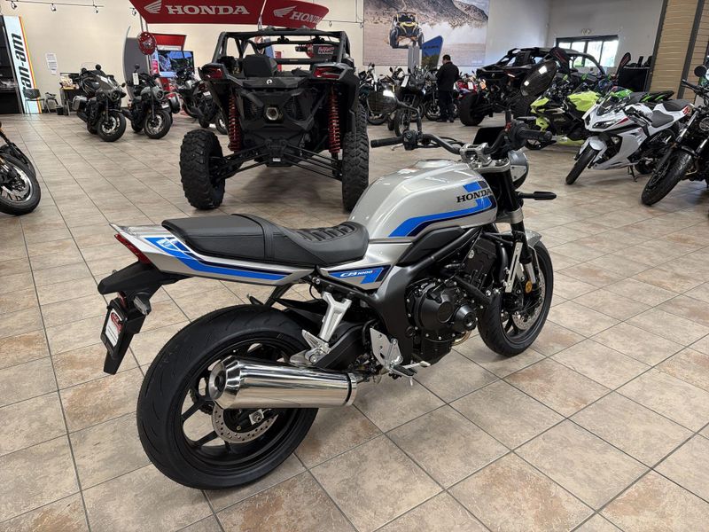 New 2026 Honda CB1000F Image 17