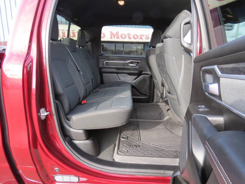 Used 2023 RAM 1500 Big Horn 4x4 4dr Crew Cab 5.6 ft. SB PickupImage 13