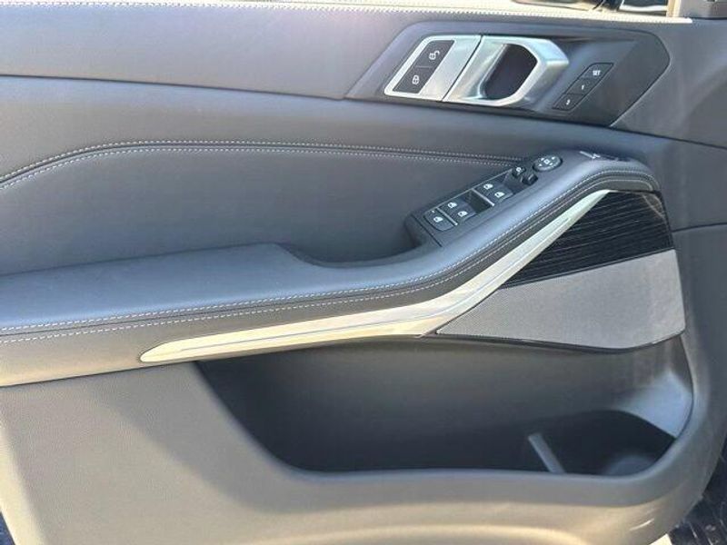 New 2026 BMW X5 sDrive40iImage 15