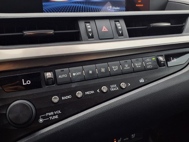 Used 2019 Lexus ES 350Image 26