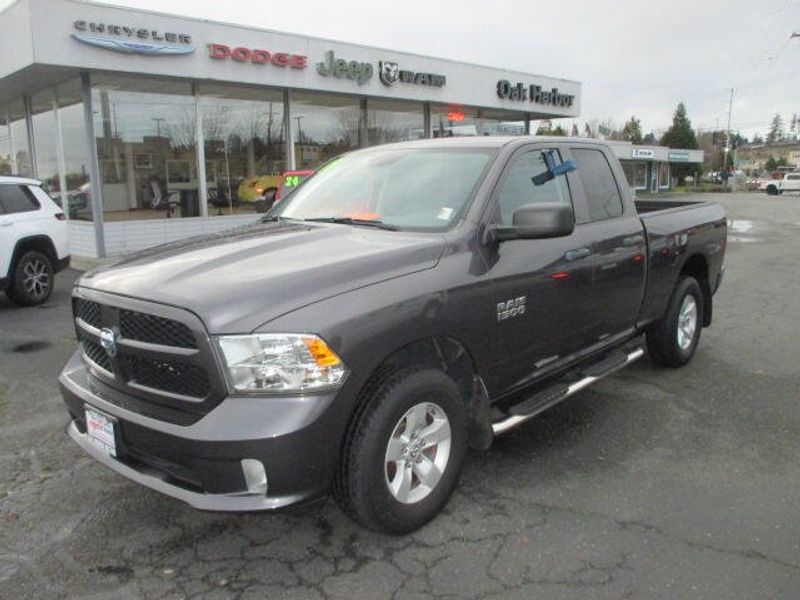 Used 2018 RAM 1500 ExpressImage 2
