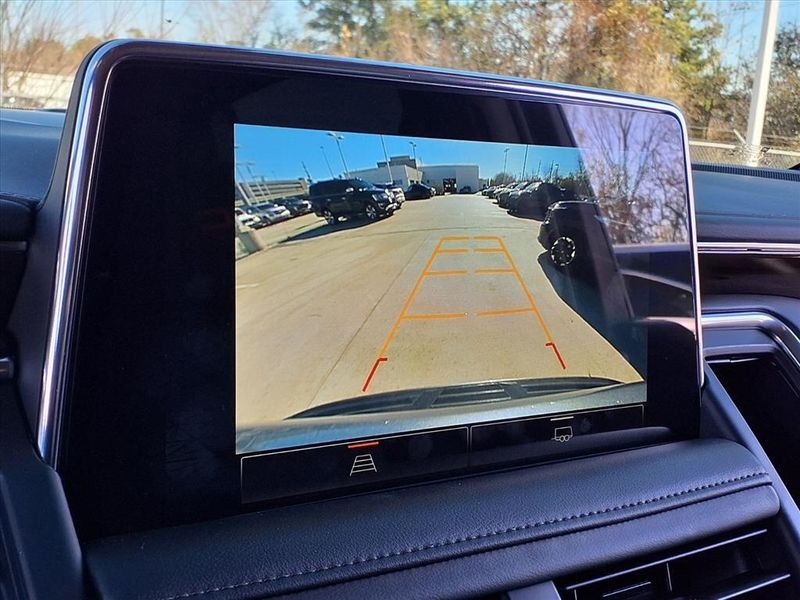 Used 2022 GMC Yukon SLEImage 23