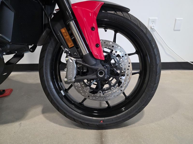 2025 Ducati Multistrada V2