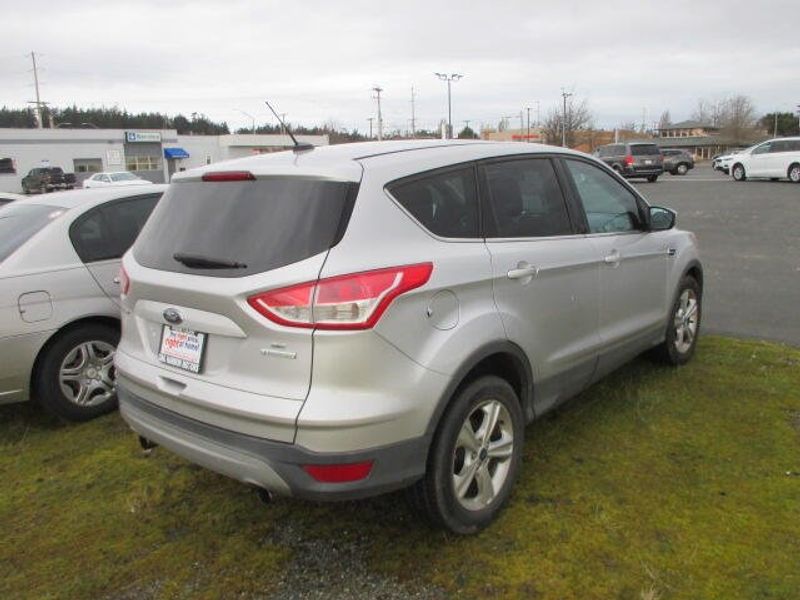 2013 Ford Escape SEImage 6