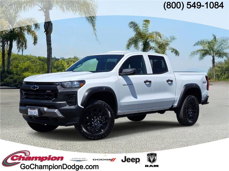 Used 2025 Chevrolet Colorado 4WD Crew Cab Trail Boss