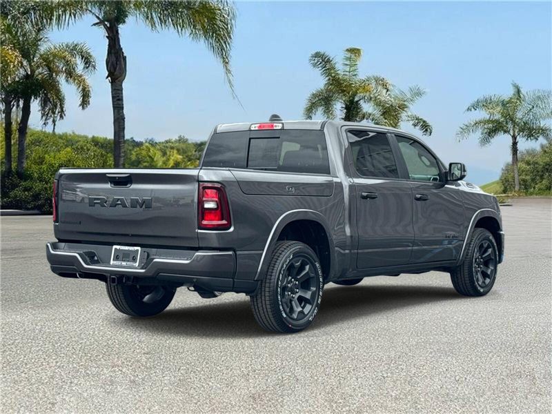 New 2026 RAM 1500 Big Horn Crew Cab 4x2 5'7' Box