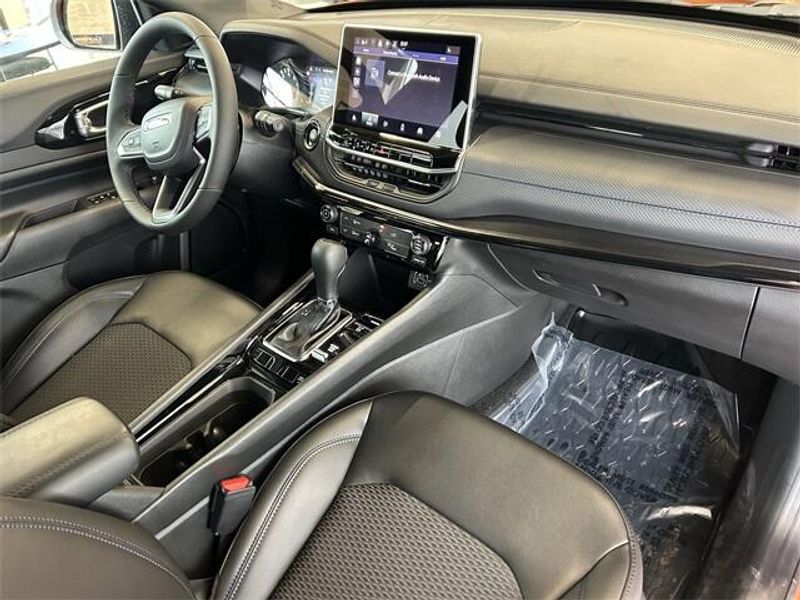 New 2026 Jeep Compass Latitude Altitude 4x4Image 7