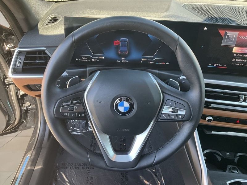 2023 BMW 3 Series 330iImage 21