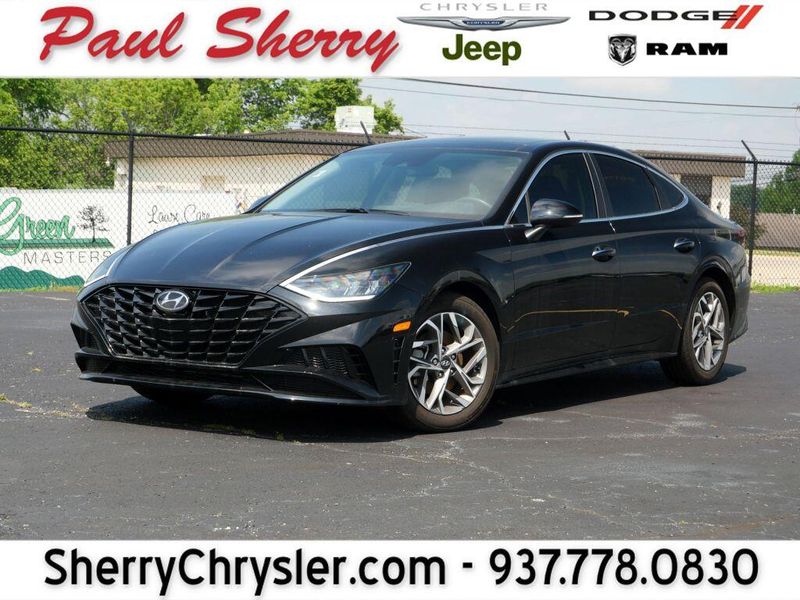 2022 Hyundai Sonata SELImage 1