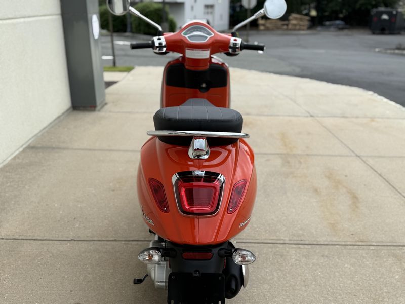 2024 Vespa PRIMAVERA 50Image 5