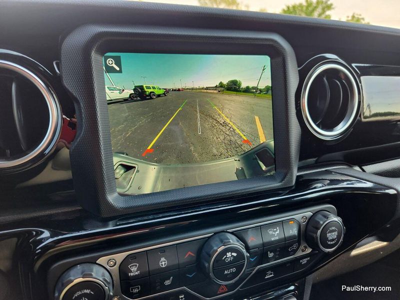 2022 Jeep Gladiator OverlandImage 4