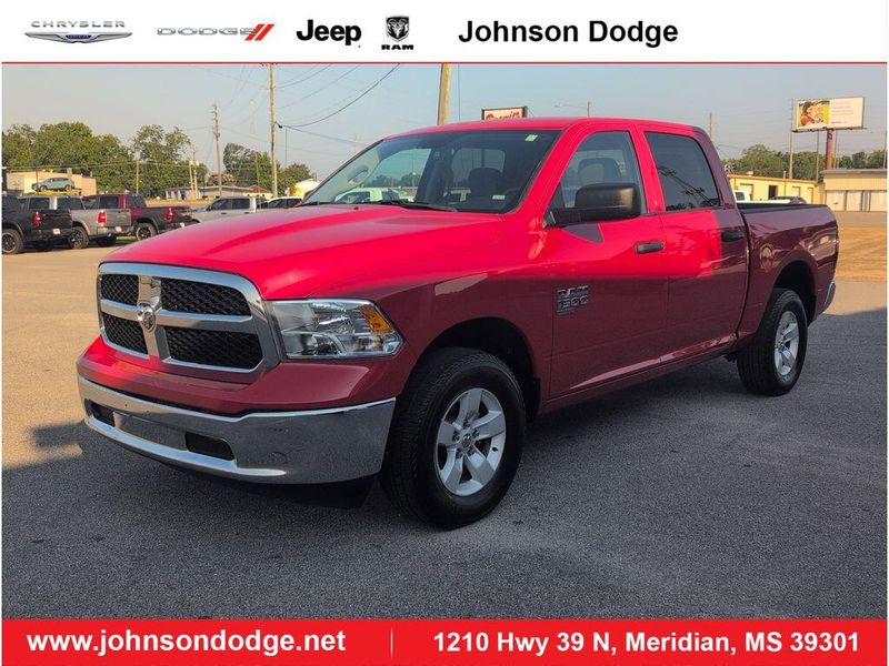 2022 RAM 1500 Classic SLTImage 1
