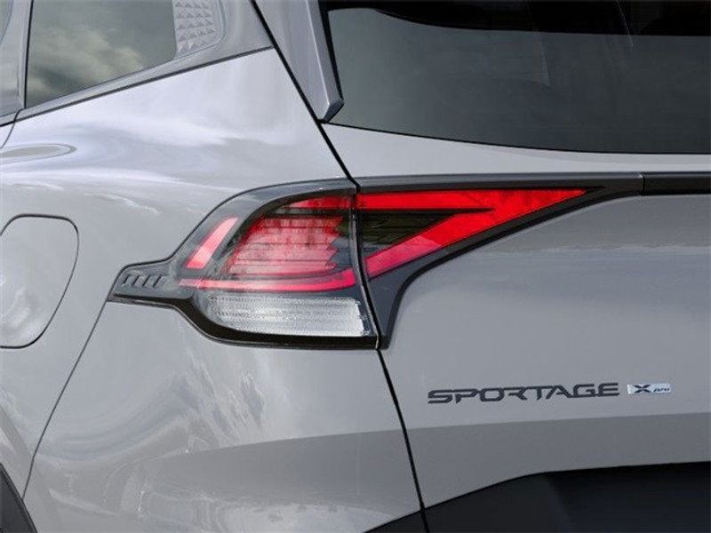 2025 Kia Sportage X-ProImage 11