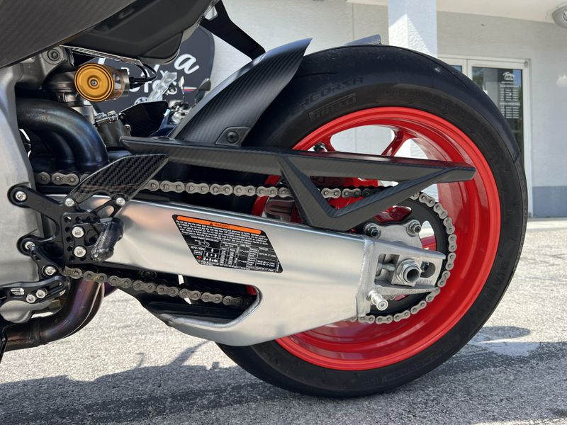 2024 Aprilia Tuono V4 Factory 1100 