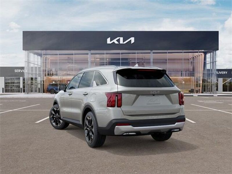 New 2026 Kia Sorento EXImage 4